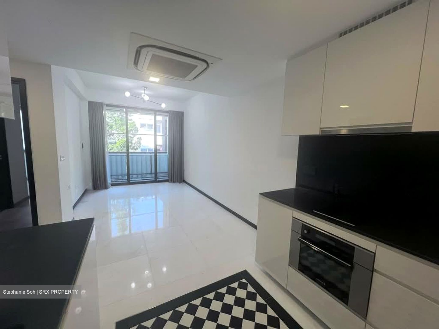 1919 (D9), Apartment #565559901